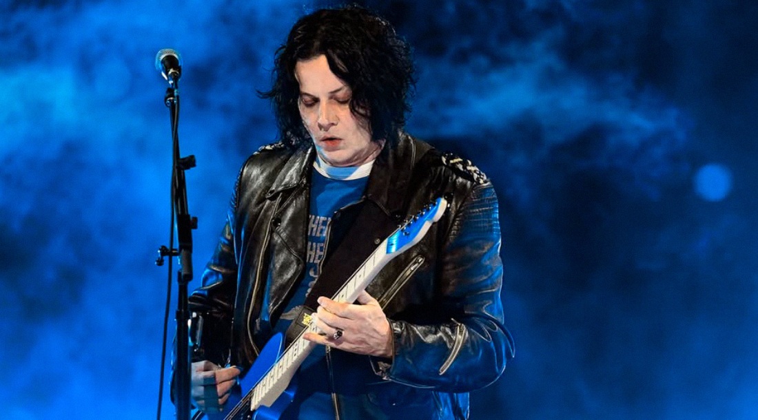 Джек Уайт выпустил песни «G.O.D. And The Broken Ribs» и «Derecho Demonico»