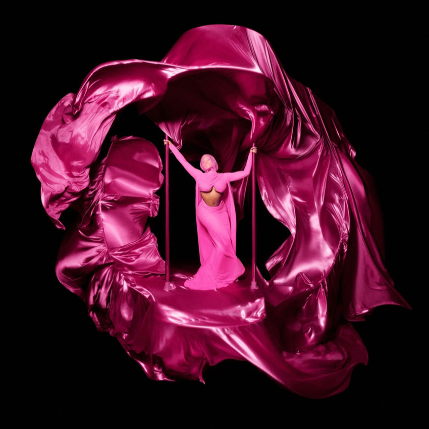 Вариант обложки альбома «Pink Friday 2» (2023)