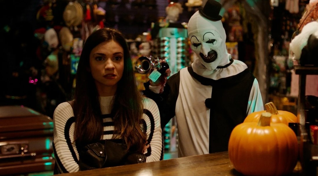 Звезда «Ужасающего 4» намекнула, что в хорроре вернется брат Сиенны