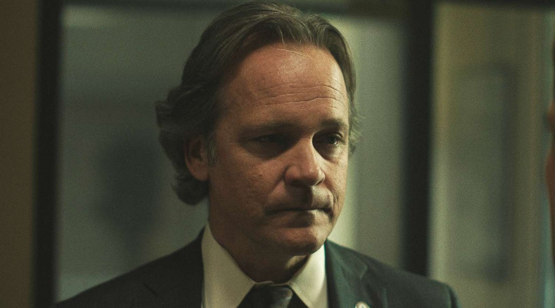 Питер Сарсгаард снимется в 3 сезоне сериала «Одни из нас»