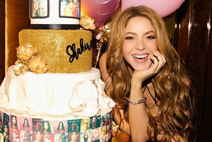 Шакира на своем дне рождения / Фото: соцсети Шакиры