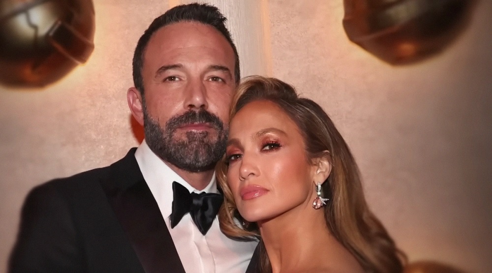 Бен Аффлек и Дженнифер Лопес / Скриншот из видео «Jennifer Lopez Files to Divorce Ben Affleck»