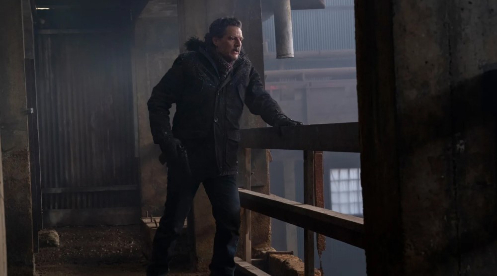 Кадр из 2 сезона сериала «Одни из нас» (2025)