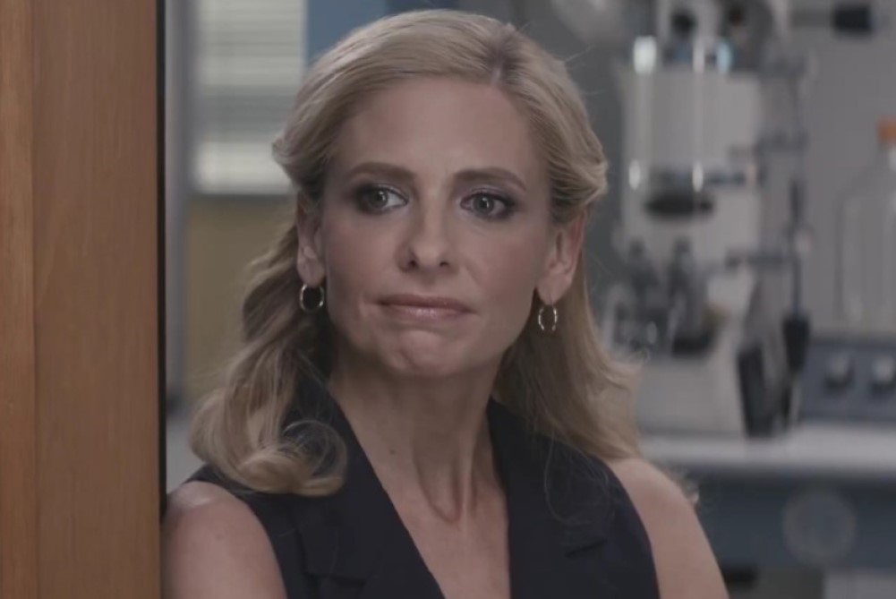 Сара Мишель Геллар, кадр из 1 сезона сериала «Декстер: Первородный грех» (2024)