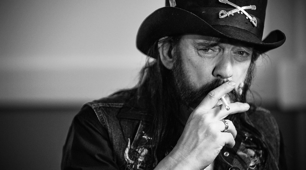 10 вредных для здоровья историй о Лемми из Motörhead