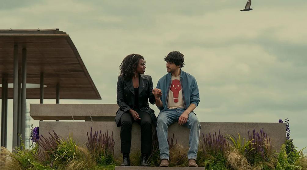 Кадр из 2 сезона сериала «Песочный человек» (2025)