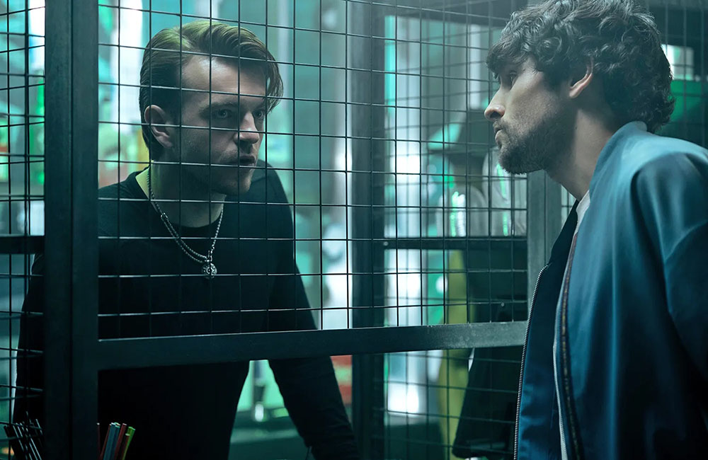 Кадр из 2 сезона сериала «Песочный человек» (2025)