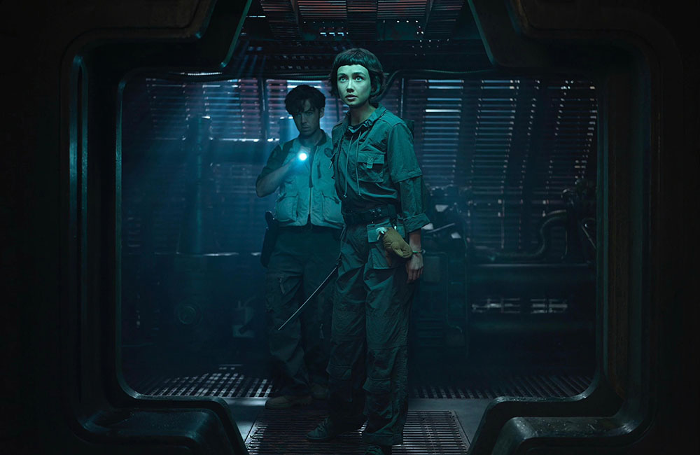 Кадр из сериала «Чужой: Земля» (2025)